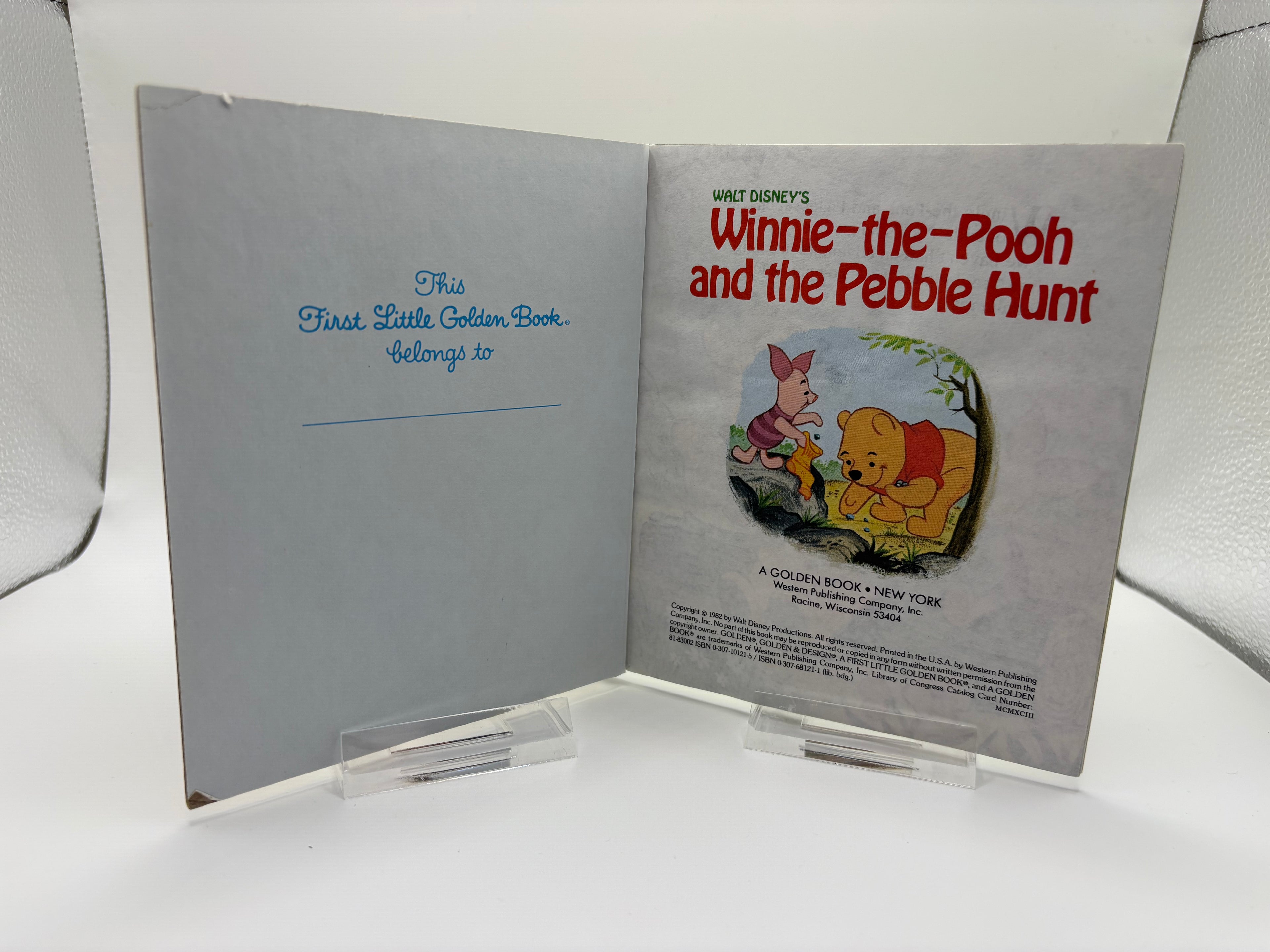 Vintage Disney Store Winnie the Pooh Plush Purse Bag + 1982 Golden Book Bundle