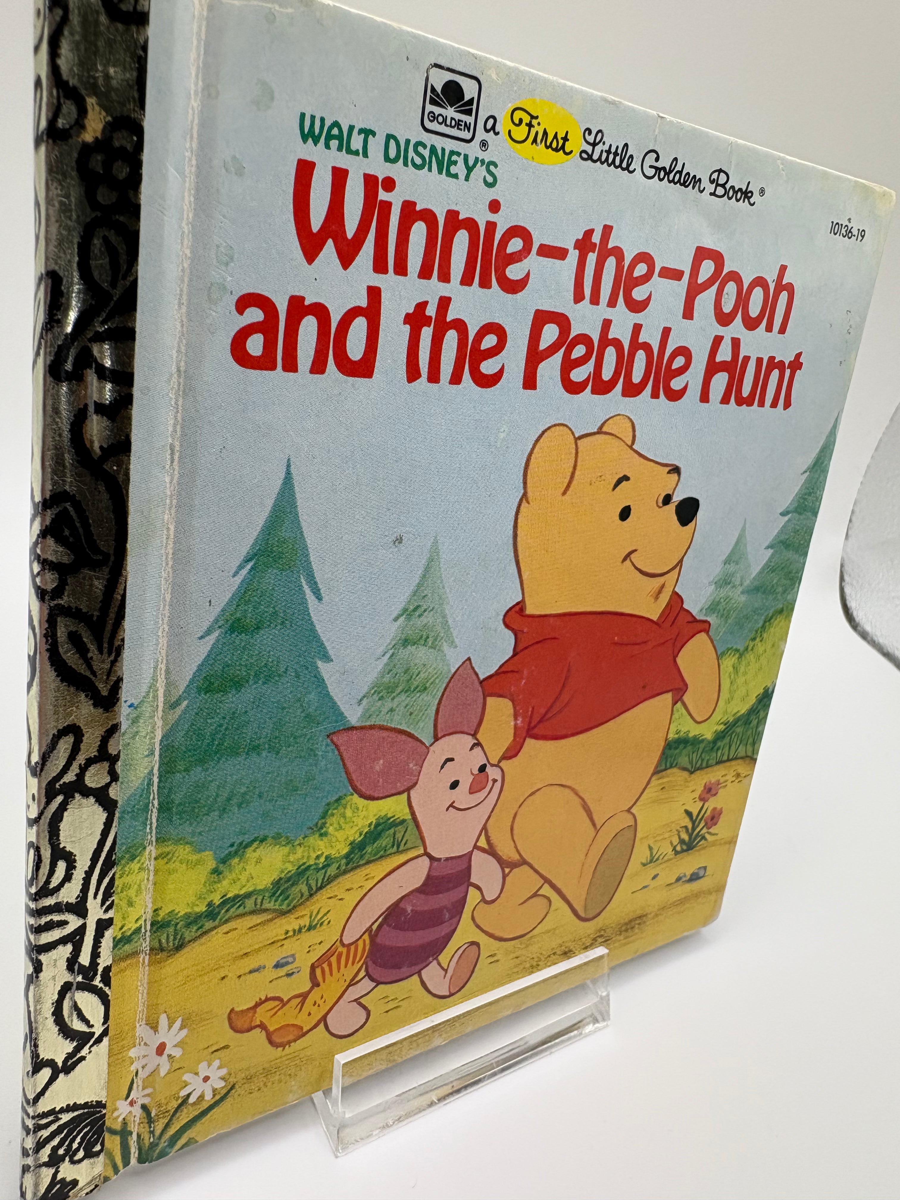 Vintage Disney Store Winnie the Pooh Plush Purse Bag + 1982 Golden Book Bundle